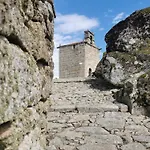 Casa Castro - Refugio Rural Em Fonte Arcada, Silencio E Conforto * Fonte Arcada