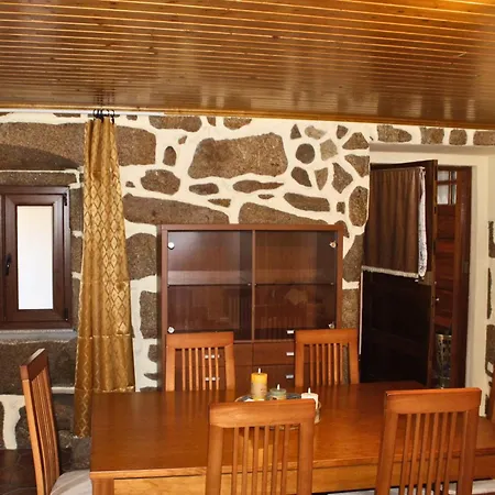 Casa Castro - Refugio Rural Em Fonte Arcada, Silencio E Conforto *