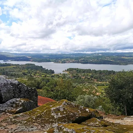 Casa Castro - Refúgio Rural Em Fonte Arcada, Silêncio E Conforto * Fonte Arcada