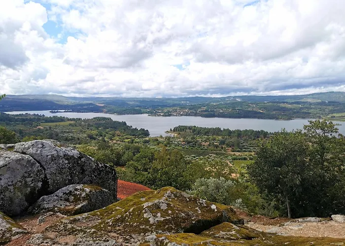 Casa Castro - Refugio Rural Em Fonte Arcada, Silencio E Conforto * Fonte Arcada